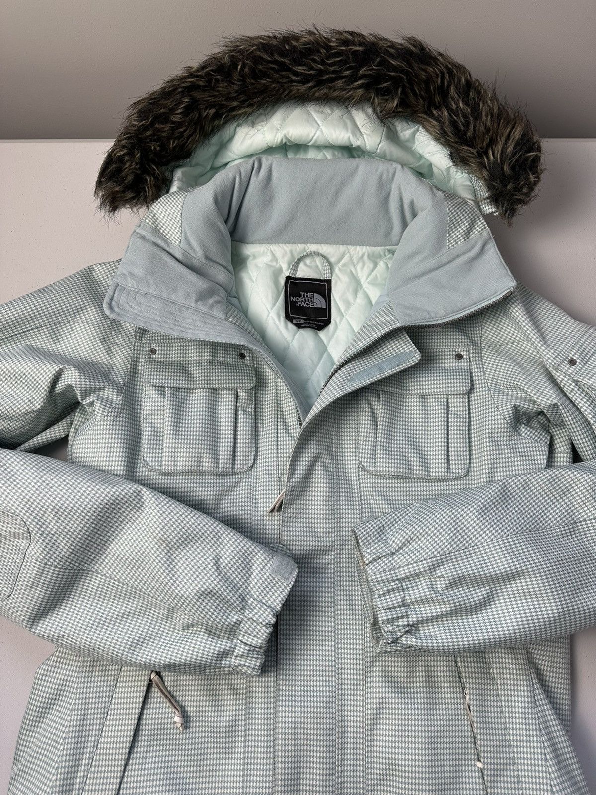 Japanese Brand × The North Face The North Face Fuzzy Rabbit Fur Hooded Ski Jacket Size S / US 4 / IT 40 - 13 Thumbnail
