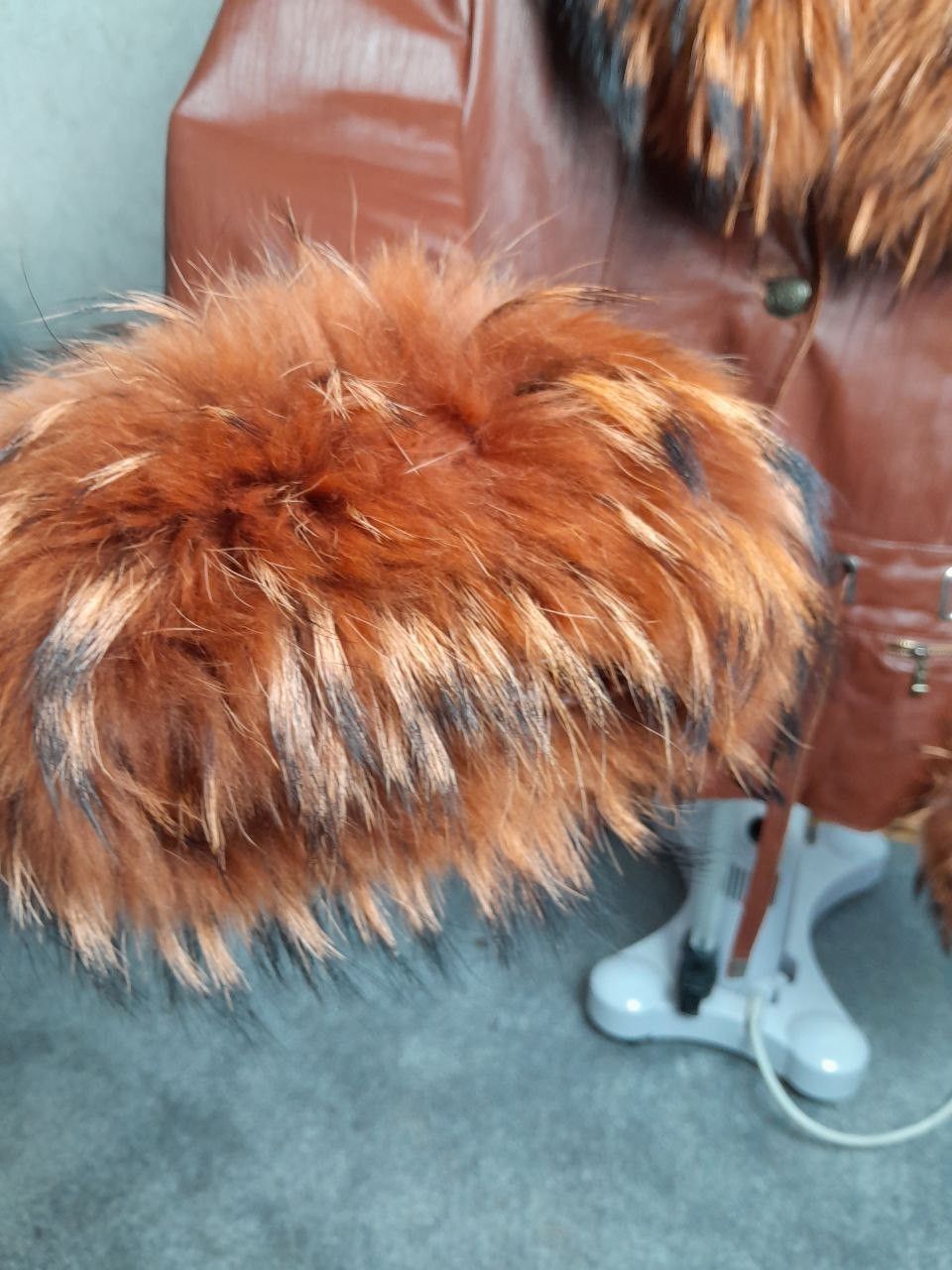 Other Luxurious Leather Jacket with Genuine Fox Fur Trim size M Size M / US 6-8 / IT 42-44 - 10 Thumbnail