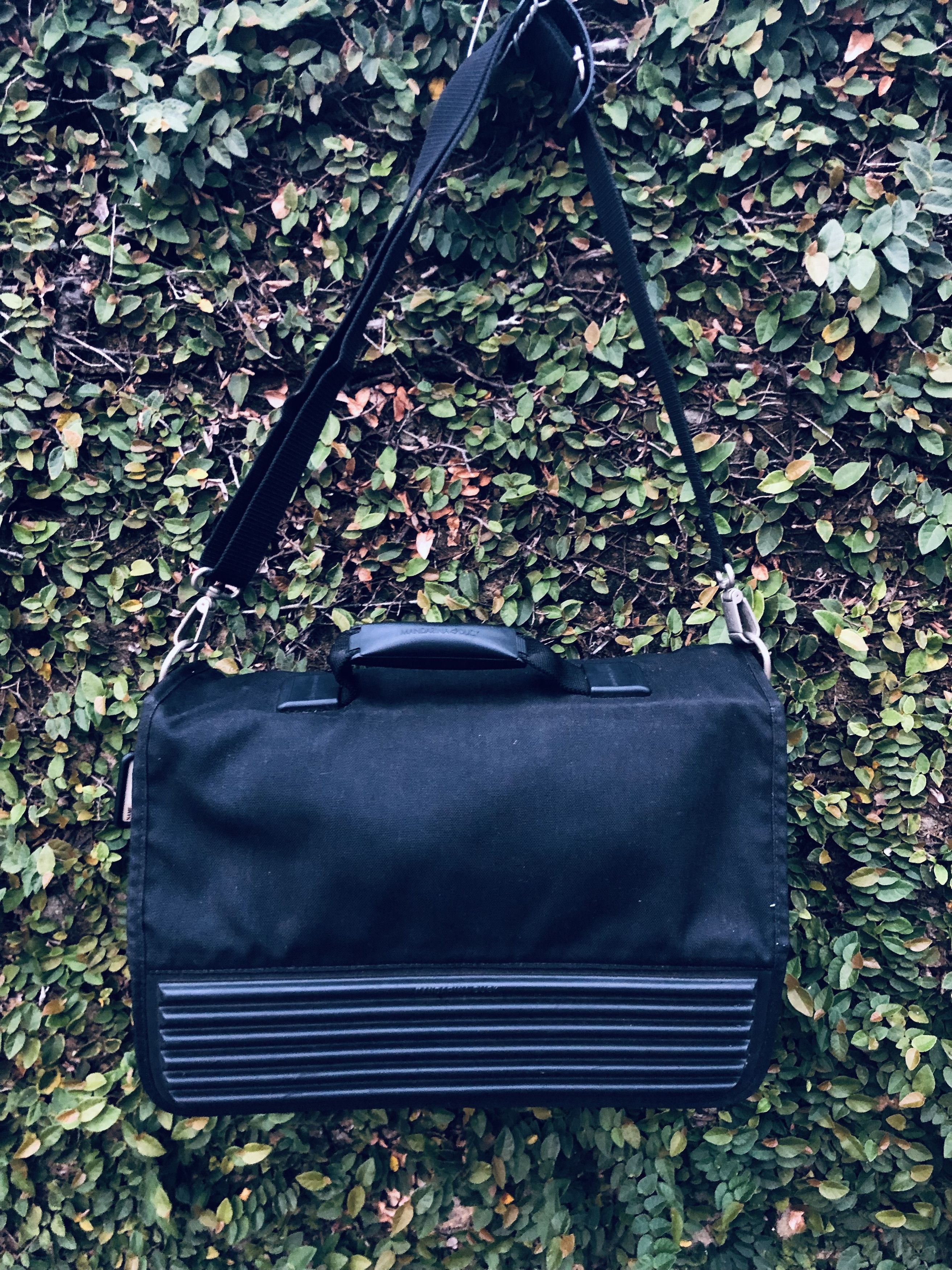 Mandarina Duck Mandarina Duck Tank Style Messenger / Office Bag Size ONE SIZE - 11 Thumbnail