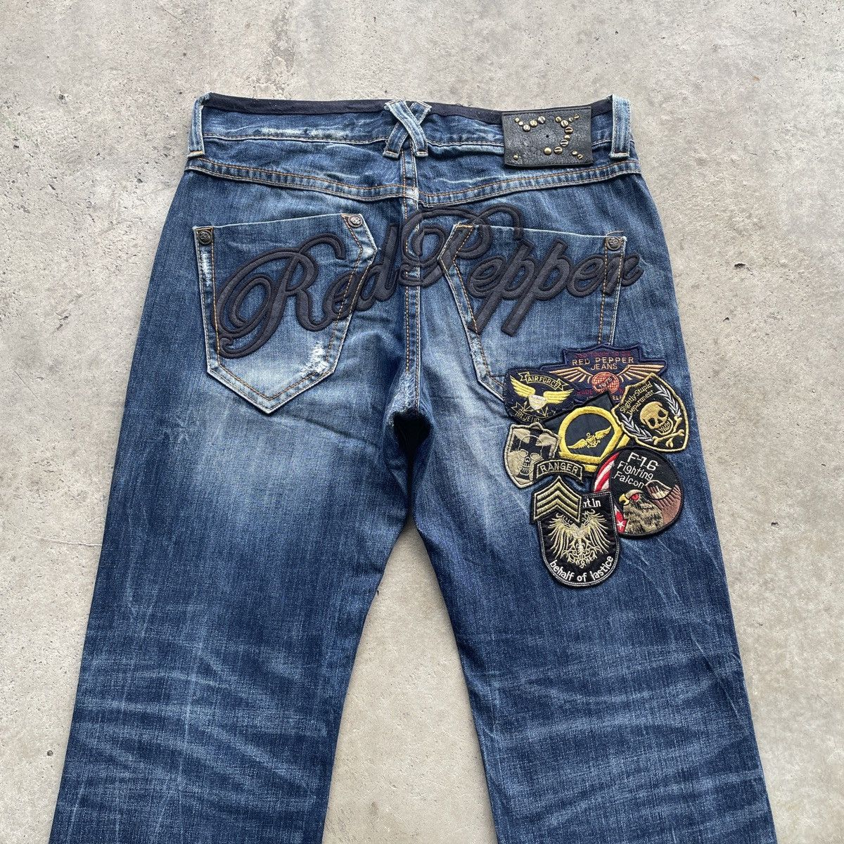Japanese Brand Vintage Japan Patch Faded Jeans Embroidery Denim Pants Baggy Size US 33 - 10 Thumbnail