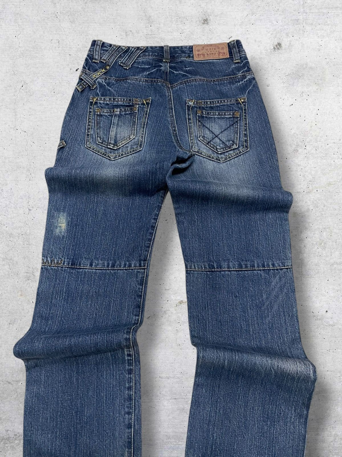 Japanese Brand VINTAGE WAVELIST JAPAN DESIGNER 90S DISTRESSED STREET DENIM Size US 27 - 11 Thumbnail