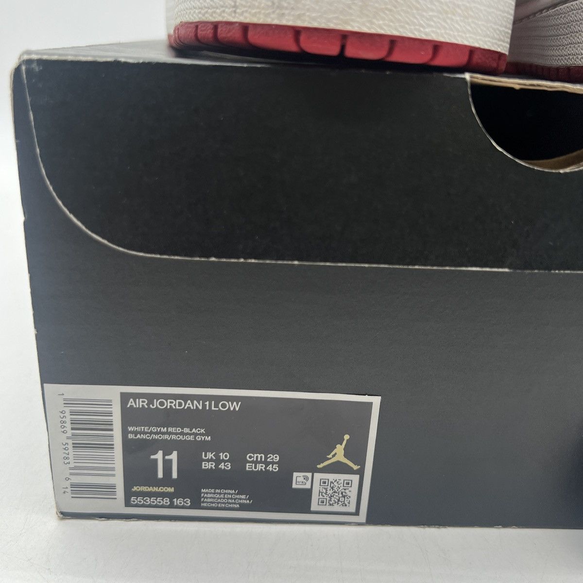 Nike Air Jordan 1 low reverse black toe Size US 11 / EU 44 - 6 Thumbnail
