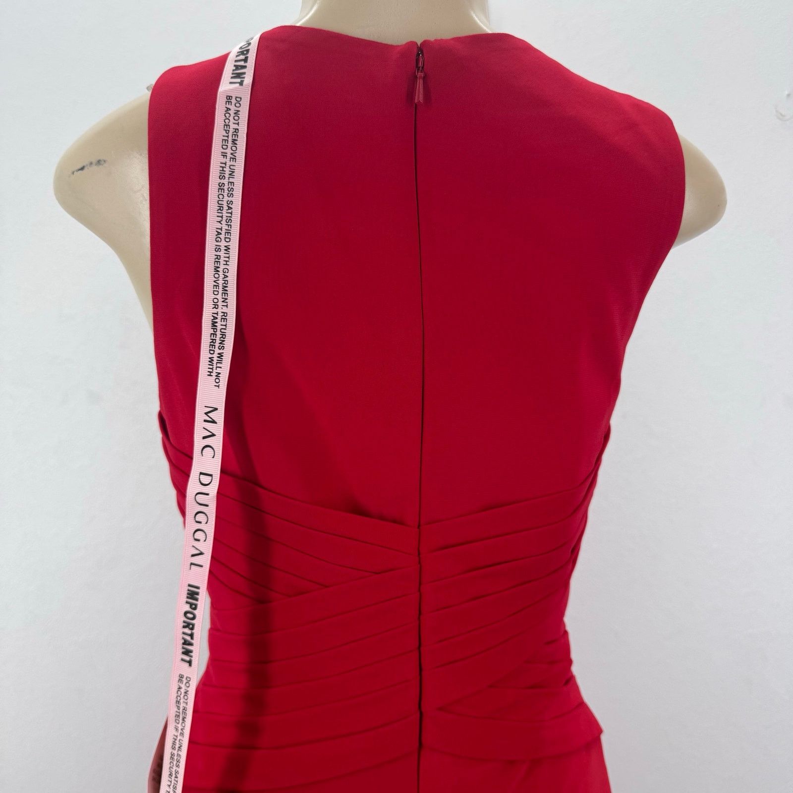 Mac Duggal Mac Duggal Women's Pleated Wrapping Sleeveless Gown Red sz 2 Size XS / US 0-2 / IT 36-38 - 6 Thumbnail