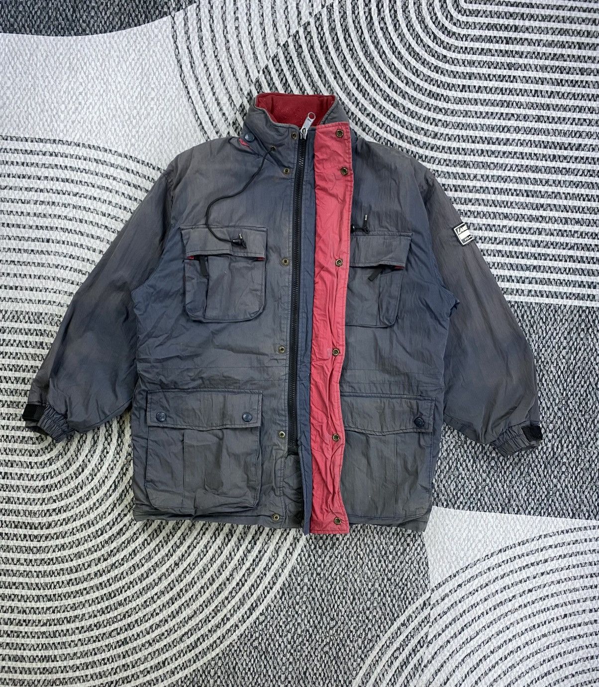 Japanese Brand Vintage Land Cruiser Four Wheel Drive Faded Zipper Jacket Size US XL / EU 56 / 4 - 6 Thumbnail