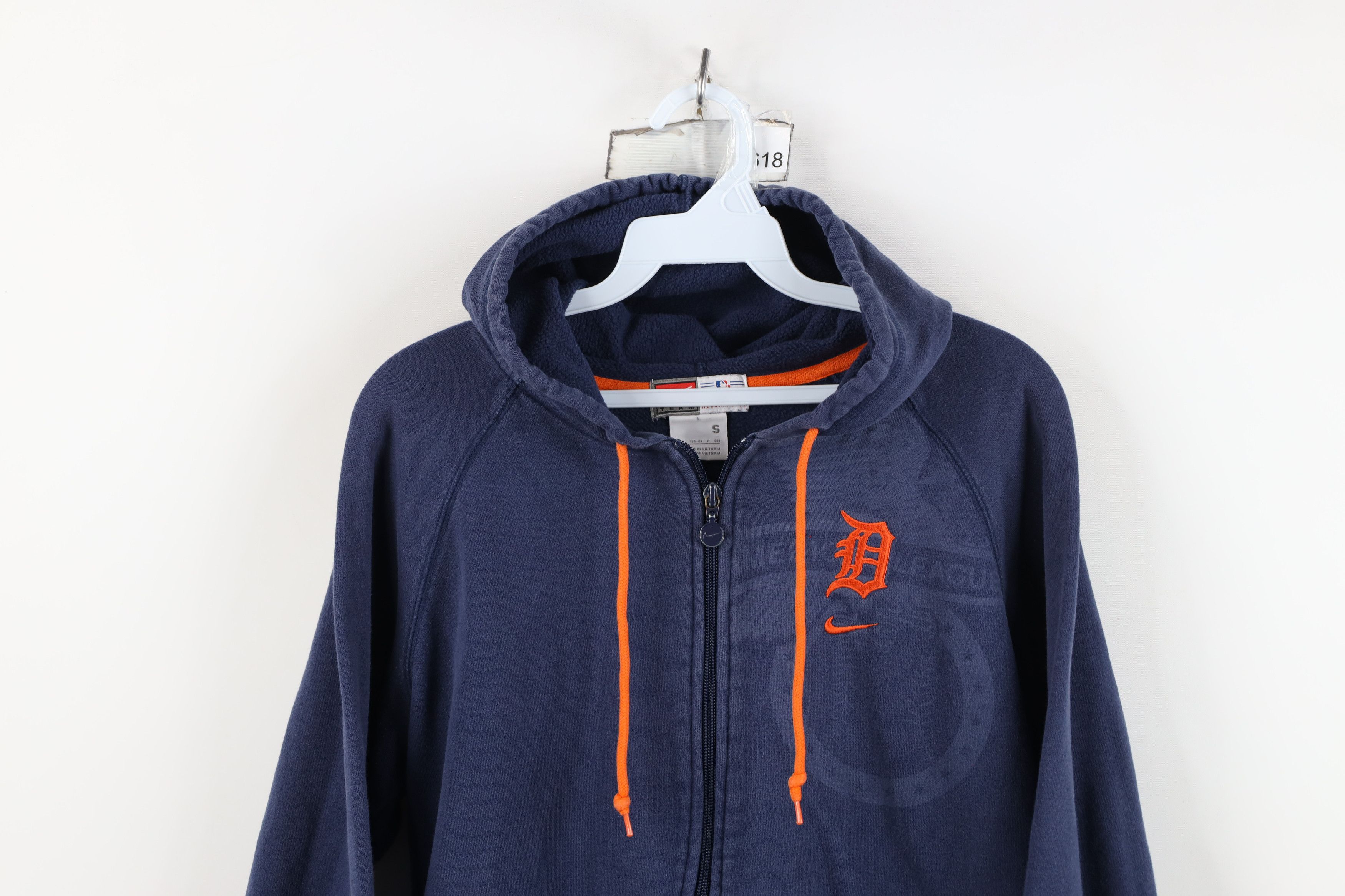 Nike Vintage Nike Travis Scott Mini Swoosh Detroit Tigers Hoodie Size S / US 4 / IT 40 - 2 Thumbnail