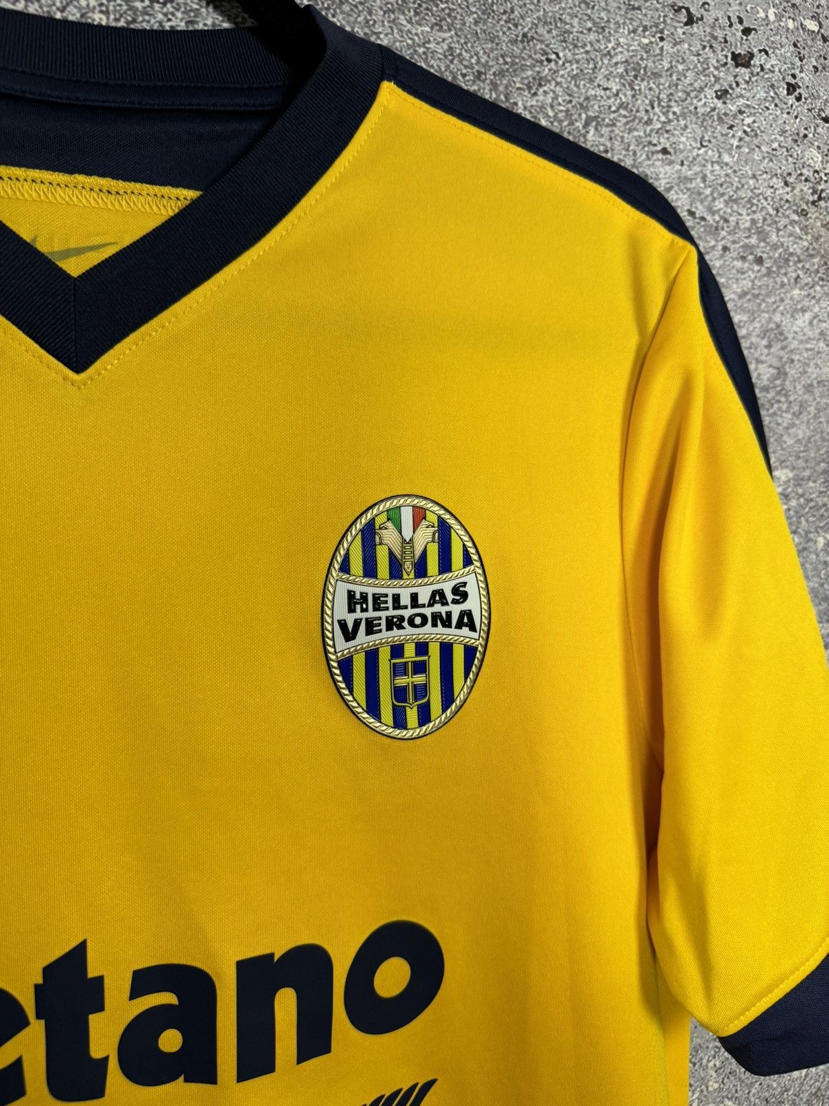 Nike × Vintage Vintage Hellas Verona 2016/17 Away Nike Soccer Jersey Size US M / EU 48-50 / 2 - 11 Thumbnail