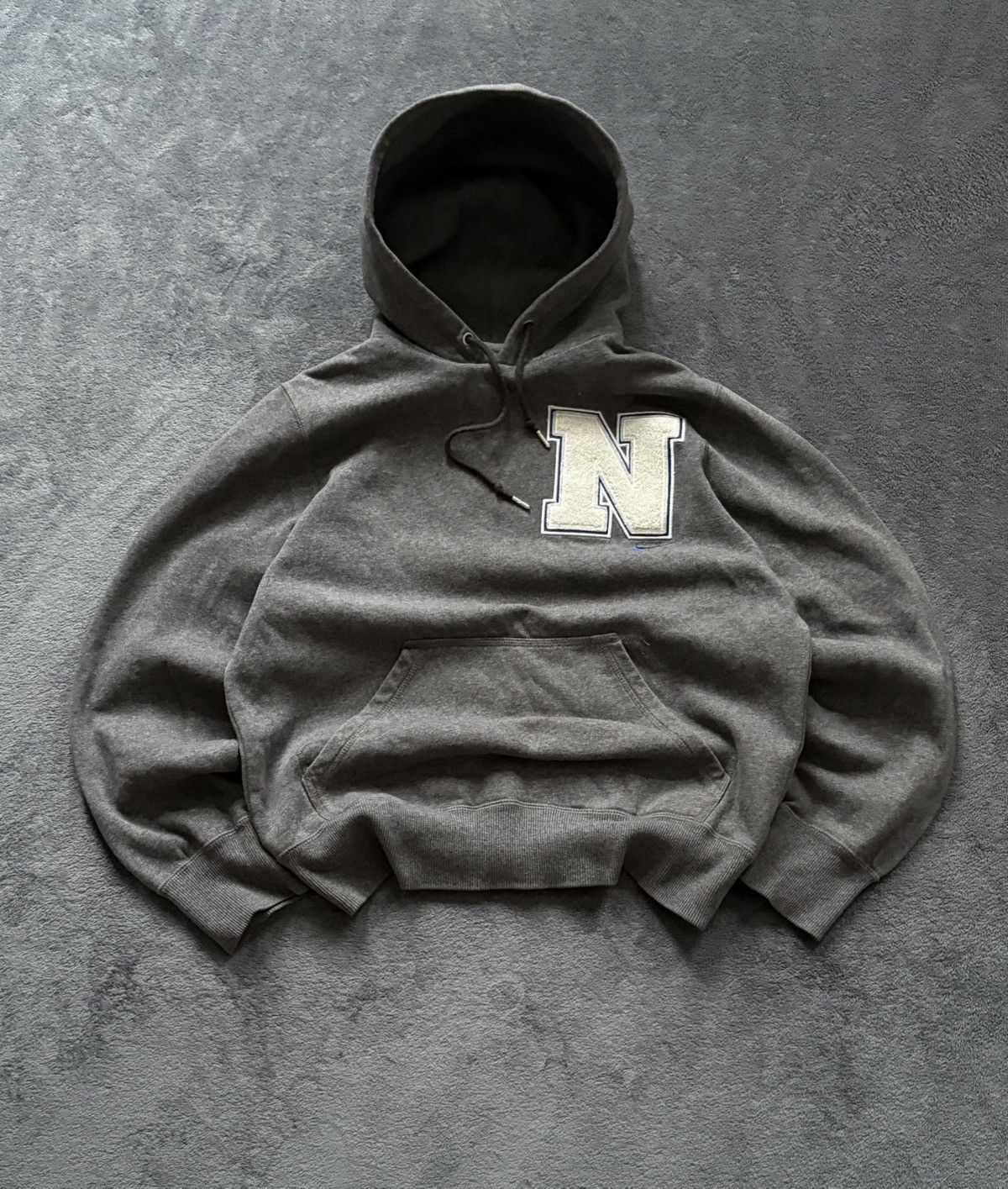 Nike 00s Vintage Nike 3D Fleece Logo Retro Oversized Hoodie Y2K Size US S / EU 44-46 / 1 - 1 Thumbnail