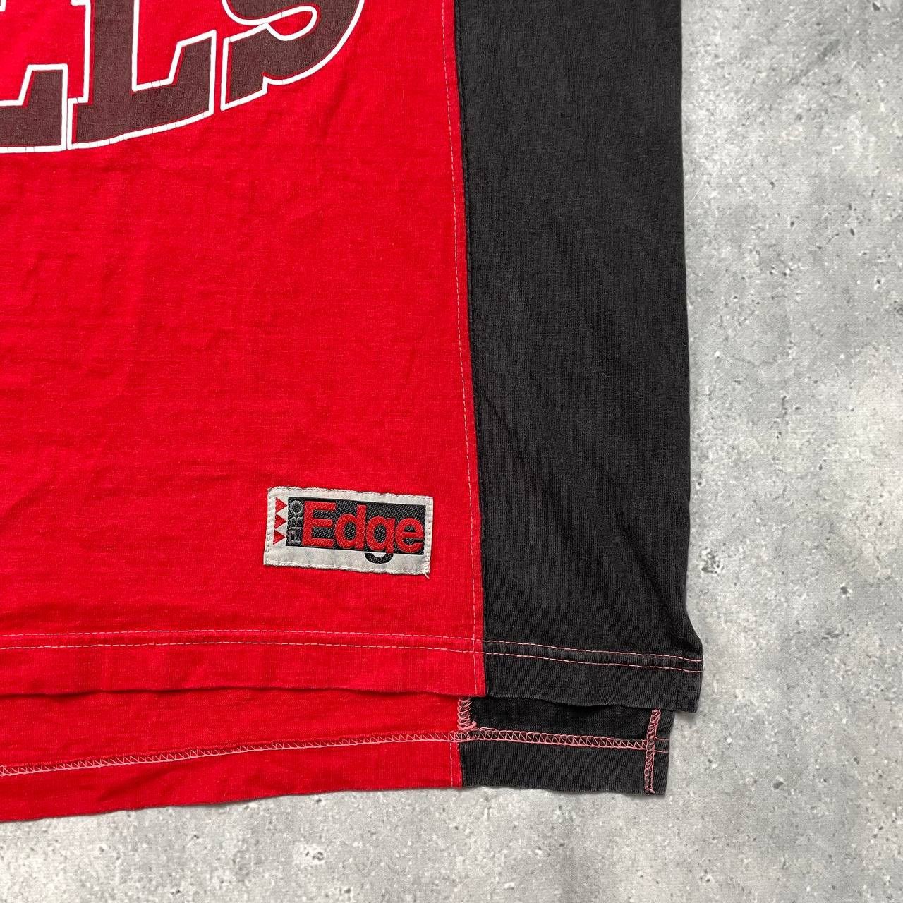 NBA × Vintage Vintage 90s Chicago Bulls NBA Edge V-Neck T Shirt Size US L / EU 52-54 / 3 - 10 Thumbnail