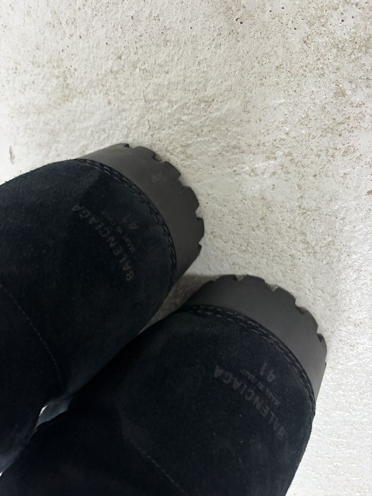 Balenciaga Balenciaga black suede Alaska boots Size US 8 / EU 41 - 4 Thumbnail