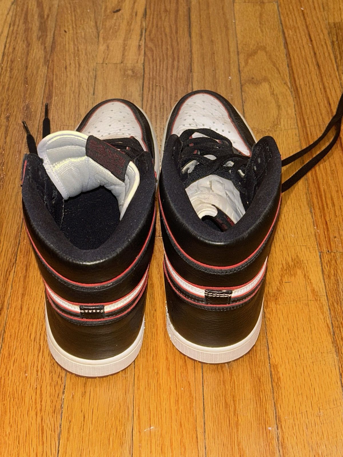 Jordan Brand Jordan Bloodlines Size US 10.5 / EU 43-44 - 4 Thumbnail