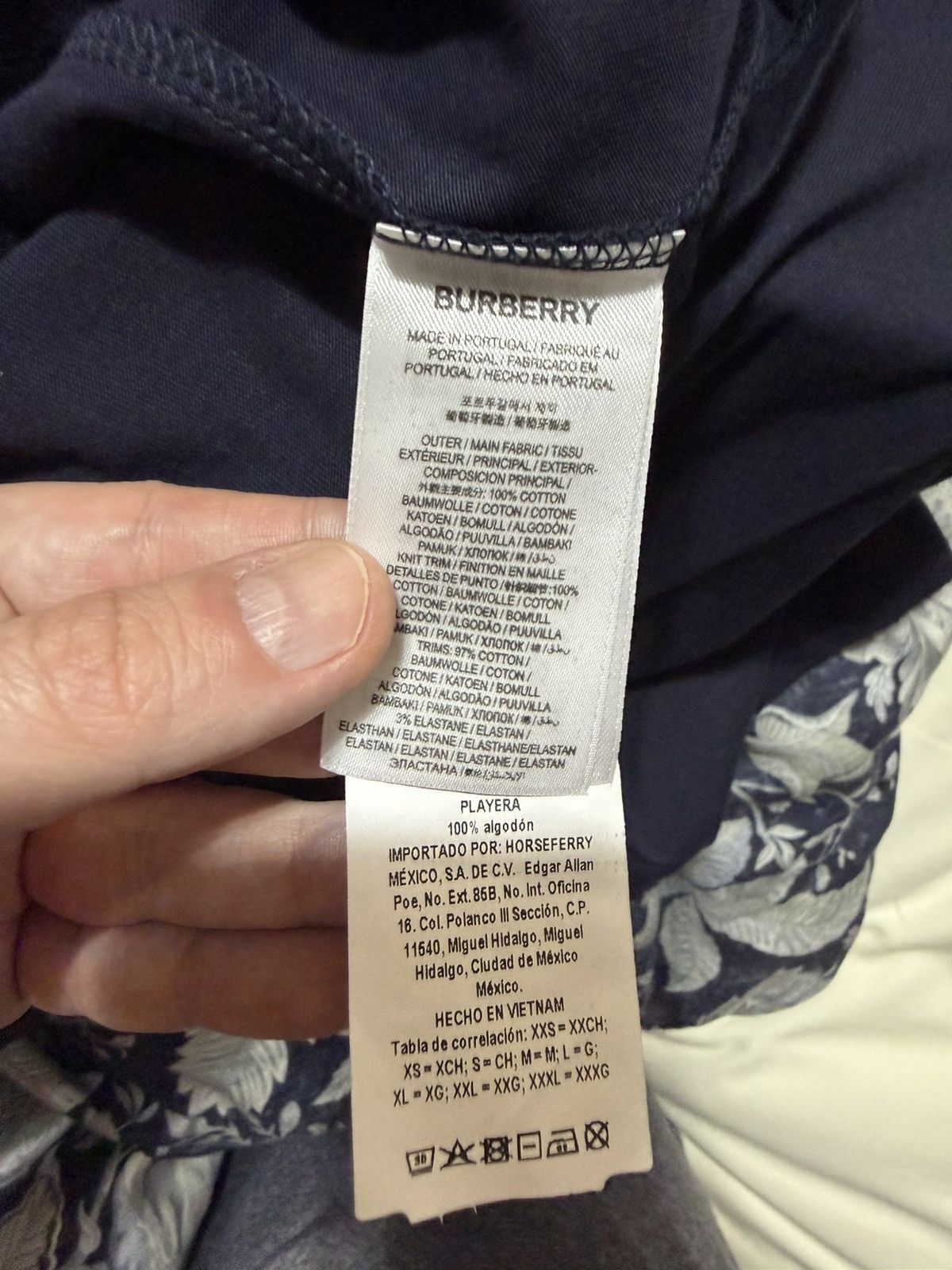 Burberry NWT Burberry Tshirt Size US XL / EU 56 / 4 - 10 Thumbnail
