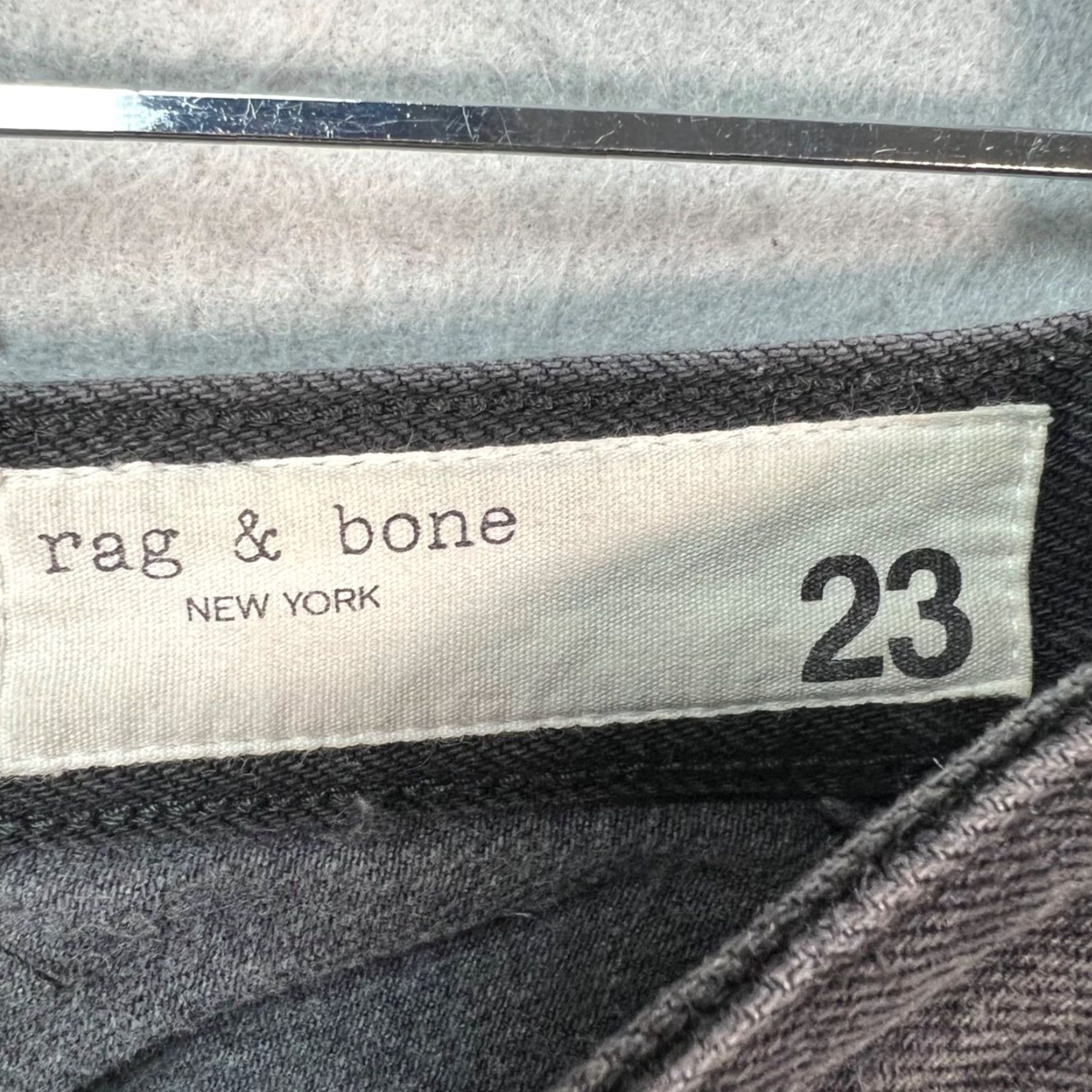 Rag & Bone Rag & Bone Womens Size 23 Maya High-Rise Straight Jeans Two Tone Black Denim Size 40" / US 18 - 3 Thumbnail
