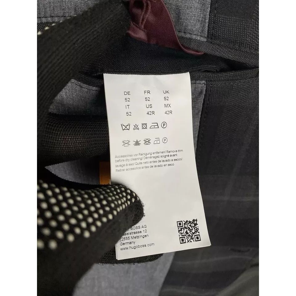 Hugo Boss Hugo Boss Men's Gray Checked Blazer Sportcoat Jacket Size 52 Size 52R - 12 Thumbnail