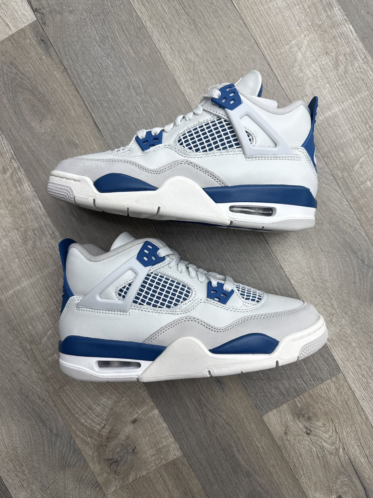 Jordan Brand Jordan 4 Retro Military Blue (GS) Size US 5 / EU 37 - 1 Thumbnail