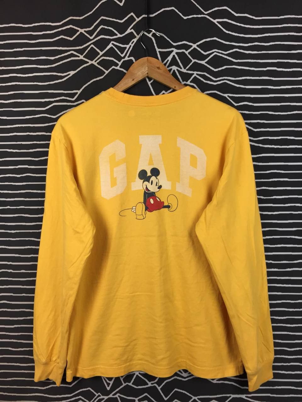 Mickey Mouse GAP x Disney Mickey Mouse Long Sleeve Pocket Tee Size US S / EU 44-46 / 1 - 1 Thumbnail
