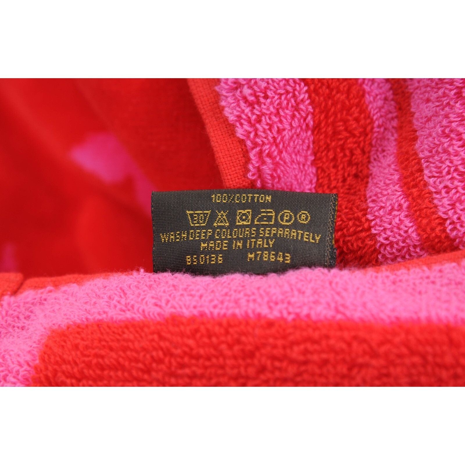 Louis Vuitton Red Pink Drap De Bain Monogram Beach Bath Towel - 01418 Size ONE SIZE - 4 Thumbnail