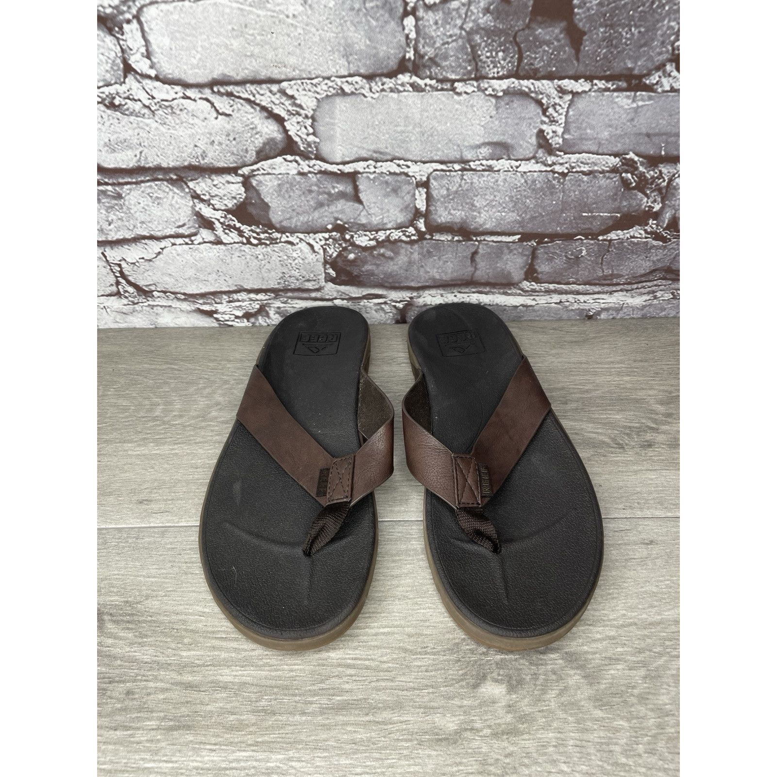 REEF Reef Brown Leather Casual Beach Flip Flops Thong Sandals Men Size US 9 / EU 42 - 4 Thumbnail