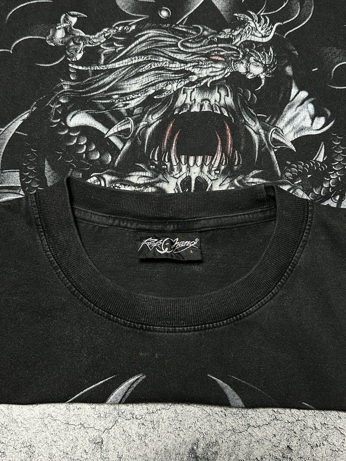 Affliction Vintage Rock Glow in the Dark Skull T-Shirt Size US M / EU 48-50 / 2 - 6 Thumbnail