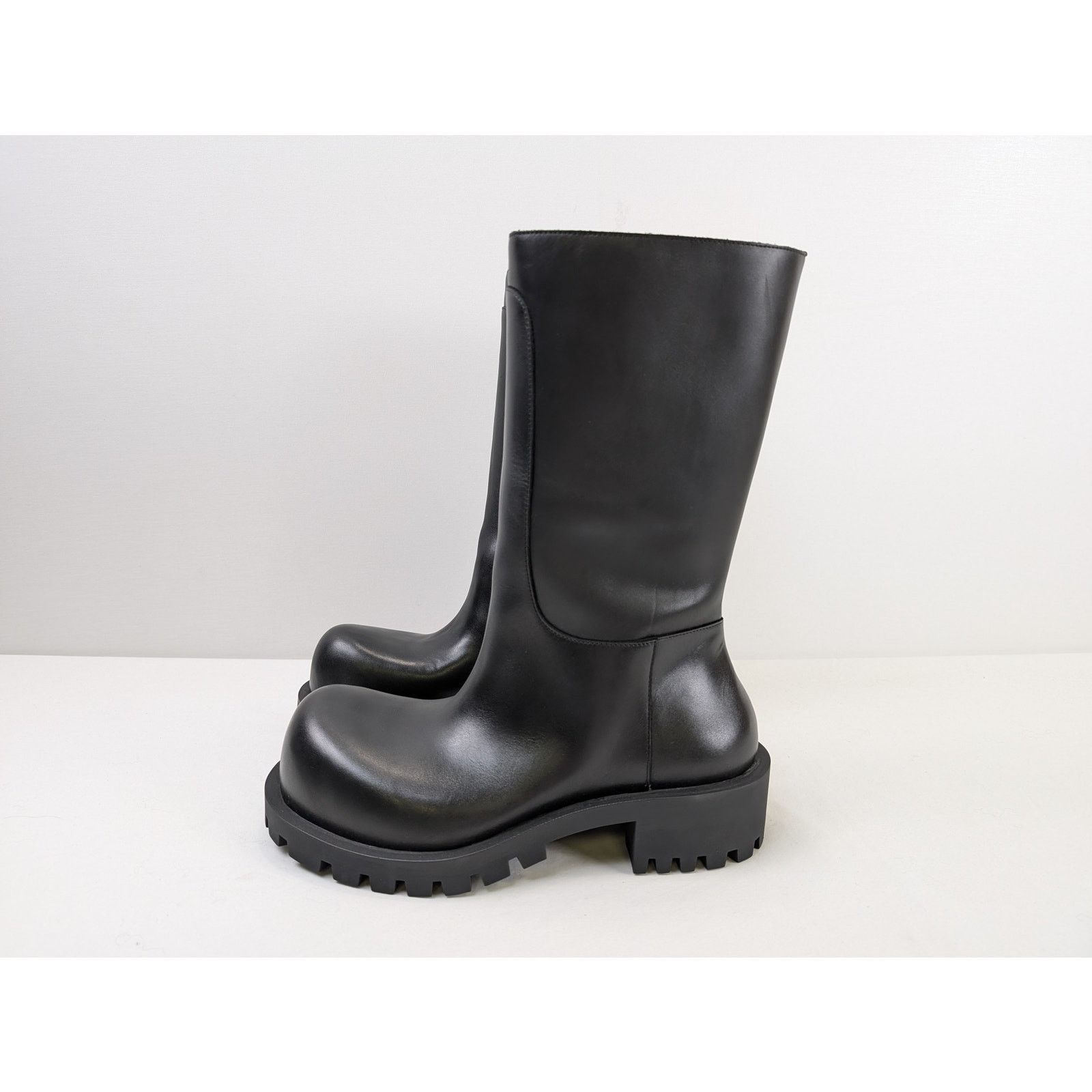 Balenciaga o1rshd1 Q:3 / New Matt CalfSkin Hummer Bootie Boots in Black Size US 12 / EU 45 - 5 Thumbnail