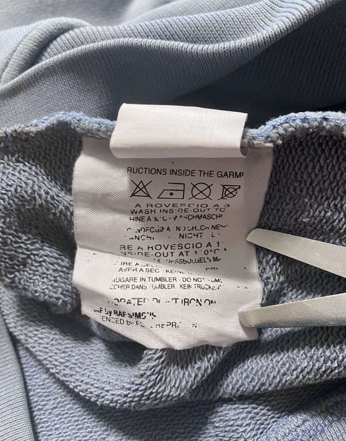 Raf by Raf Simons Raf Simons Distressed Blue Cotton Hoodie Embroidered Logo Size US L / EU 52-54 / 3 - 17 Thumbnail