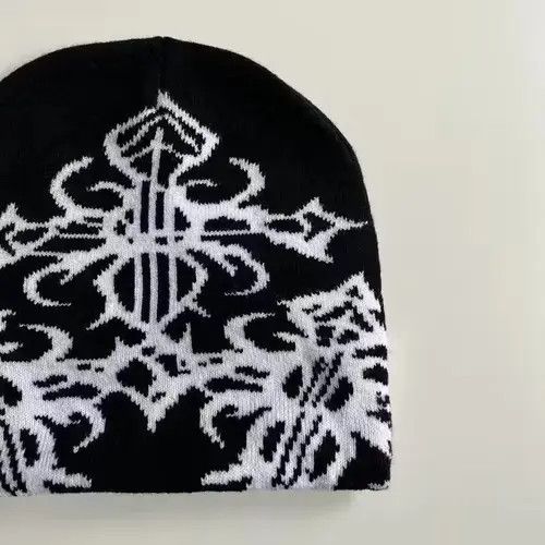 Designer × Japanese Brand Y2K 2000s grunge gothic punk cross cozy black white beanie Size ONE SIZE - 2 Thumbnail