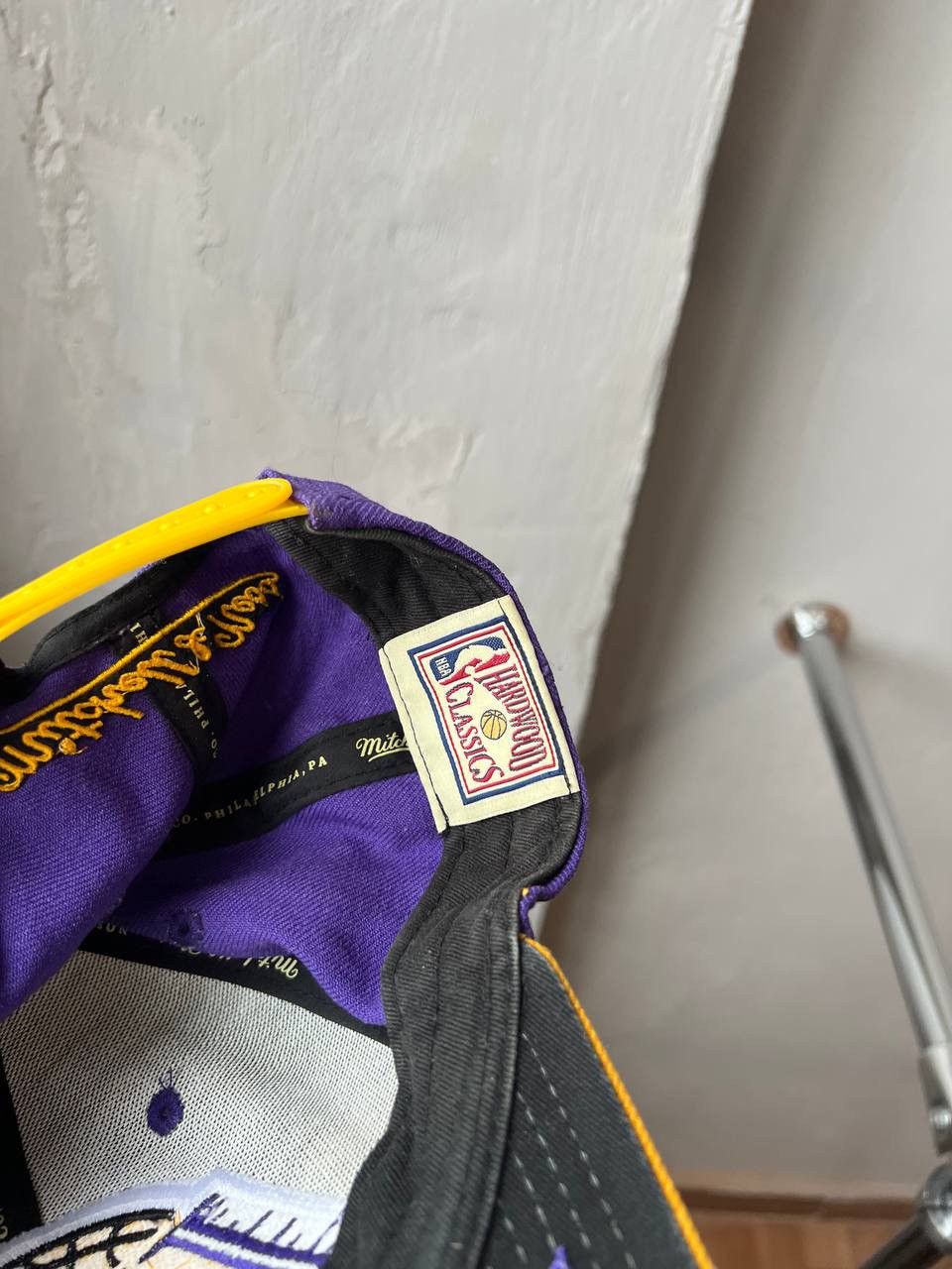 Mitchell & Ness LOS ANGELES LAKERS VINTAGE MITCHELL&NESS NBA CAP RARE Size ONE SIZE - 9 Thumbnail