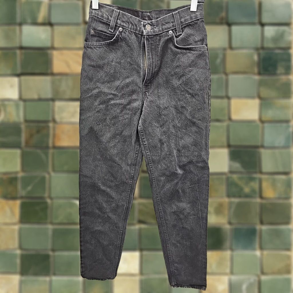 Levi's VINTAGE Levi's 550 Jeans Black Denim 28x32 USA Zipper Fly Straight Leg 27x31.5 Distressed Unisex Adults Mens Womens Levi's 500 Series Size US 28 / EU 44 - 1 Thumbnail