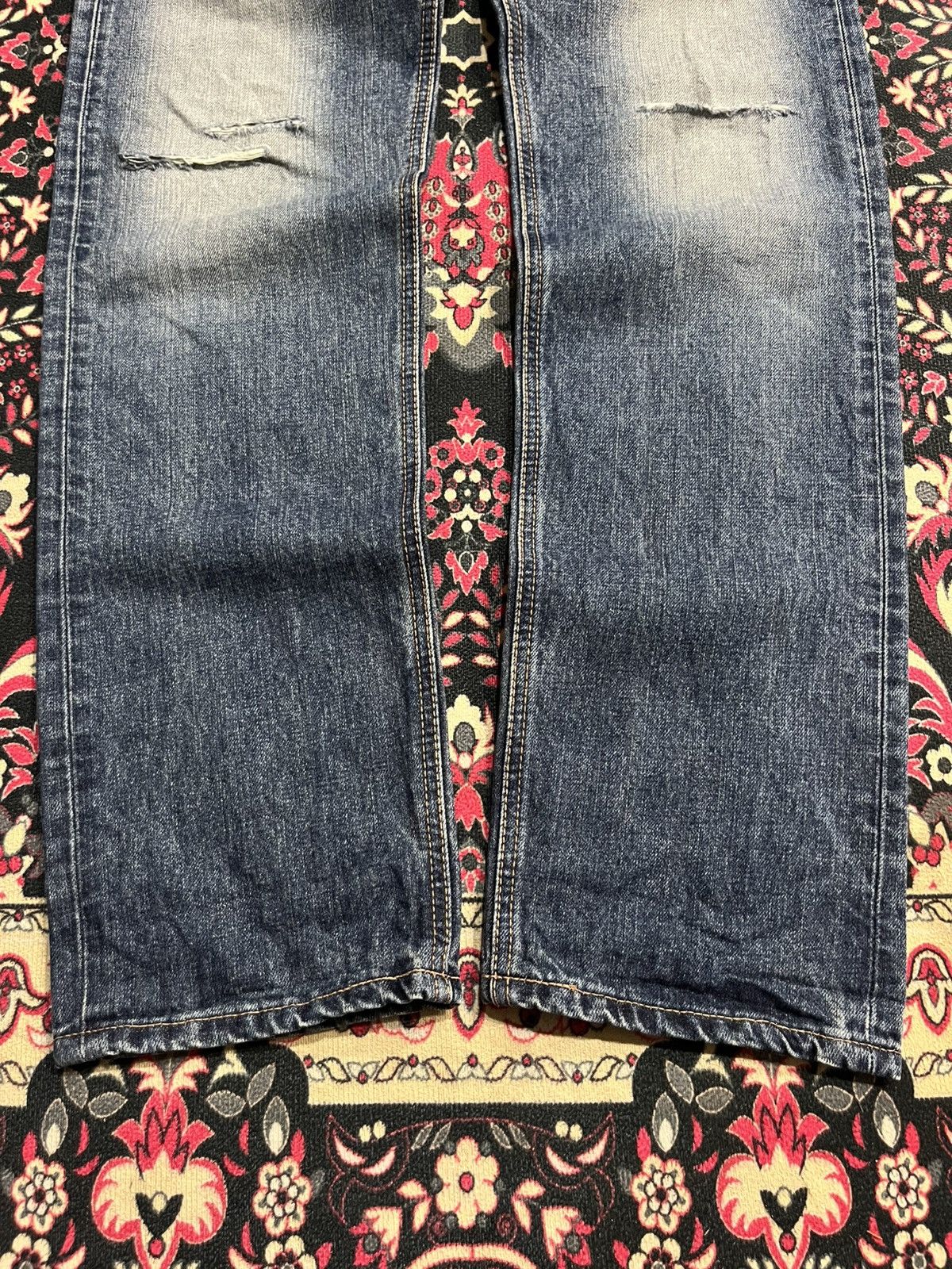 Edwin Edwin Exclusive Vintage Blue Faded Washed Distressed Jeans Size US 29 - 9 Thumbnail