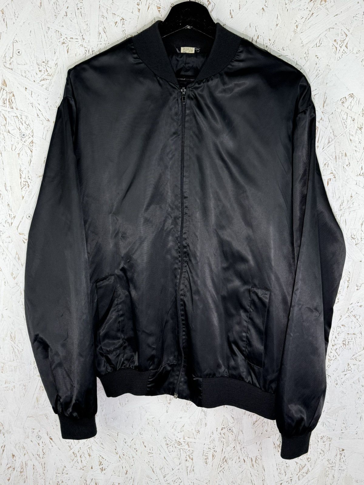 Band Tees 80s 90s Vintage Depeche Mode Band Rose Logo Bomber Jacket Size US L / EU 52-54 / 3 - 4 Thumbnail