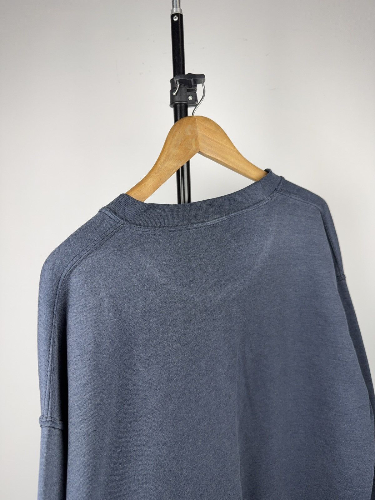 Ford 90s Vintage Ford Small Logo Embroidered Crewneck Sweatshirt Size US L / EU 52-54 / 3 - 11 Thumbnail