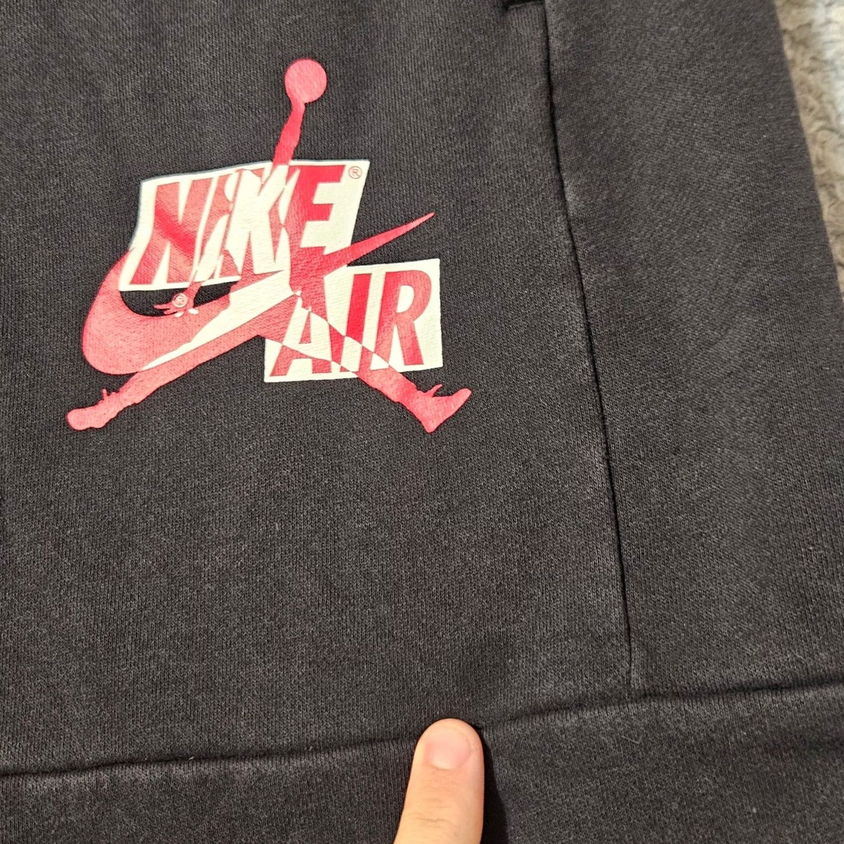 Nike Nike Air Jordan Fleece Shorts Black Gym Red White Men's Medium 9" Size US 31 - 8 Thumbnail