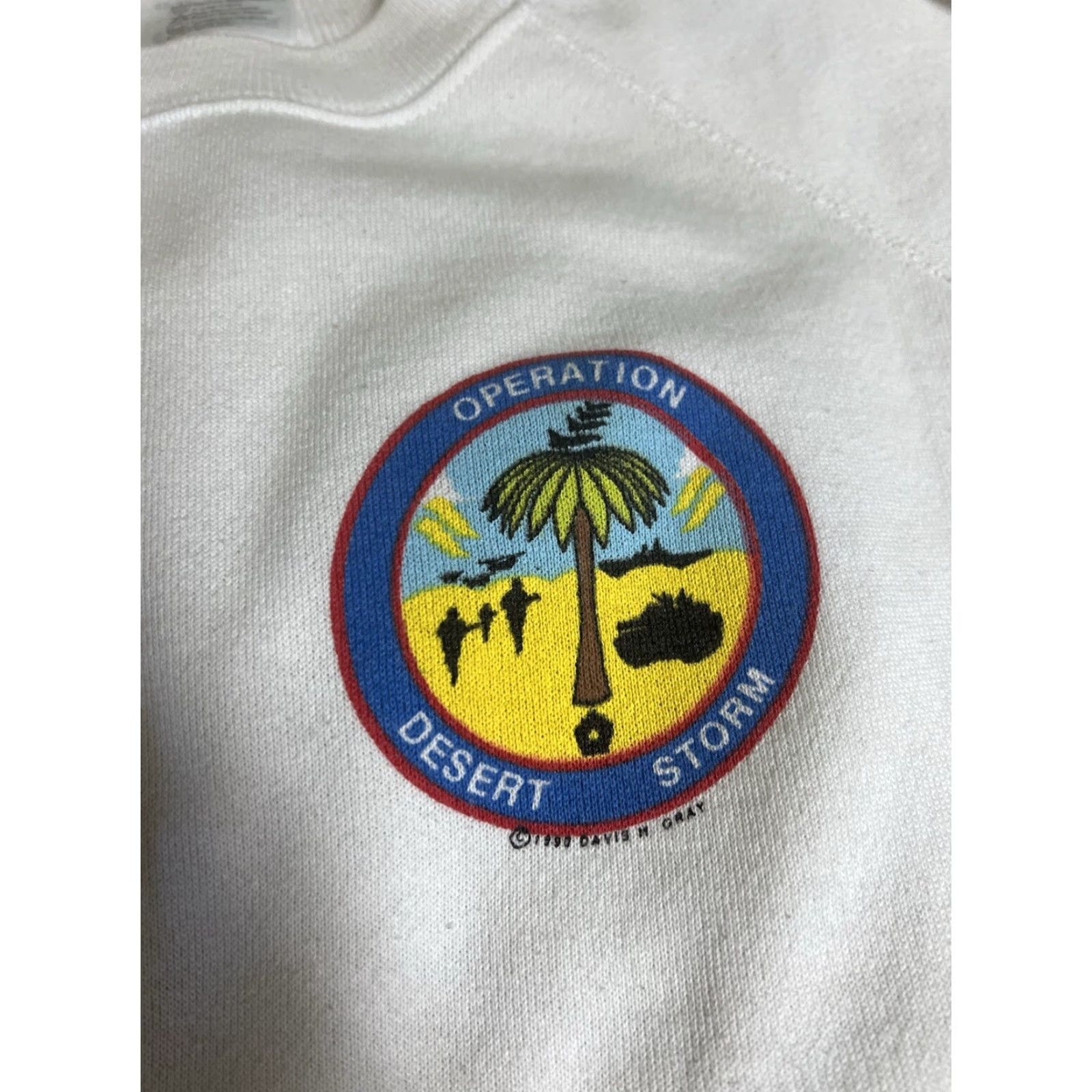 Hanes VINTAGE Hanes Sweatshirt Mens Large White Crewneck Operation Desert Storm 90's Size US L / EU 52-54 / 3 - 5 Thumbnail