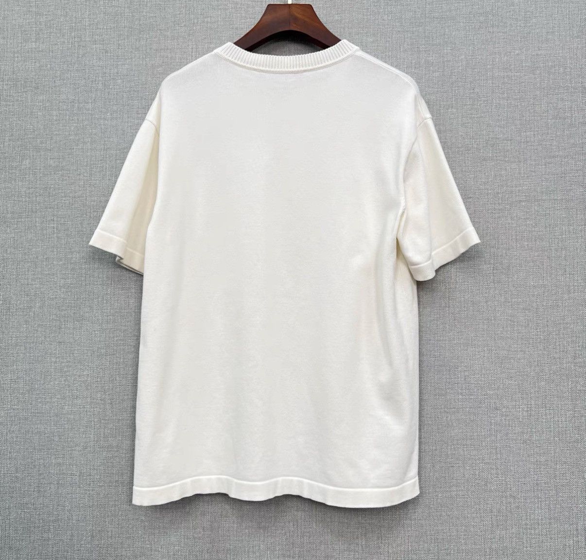 Louis Vuitton Louis Vuitton White Pin Embroidered Knit Short Sleeve Shirt Size US L / EU 52-54 / 3 - 2 Thumbnail