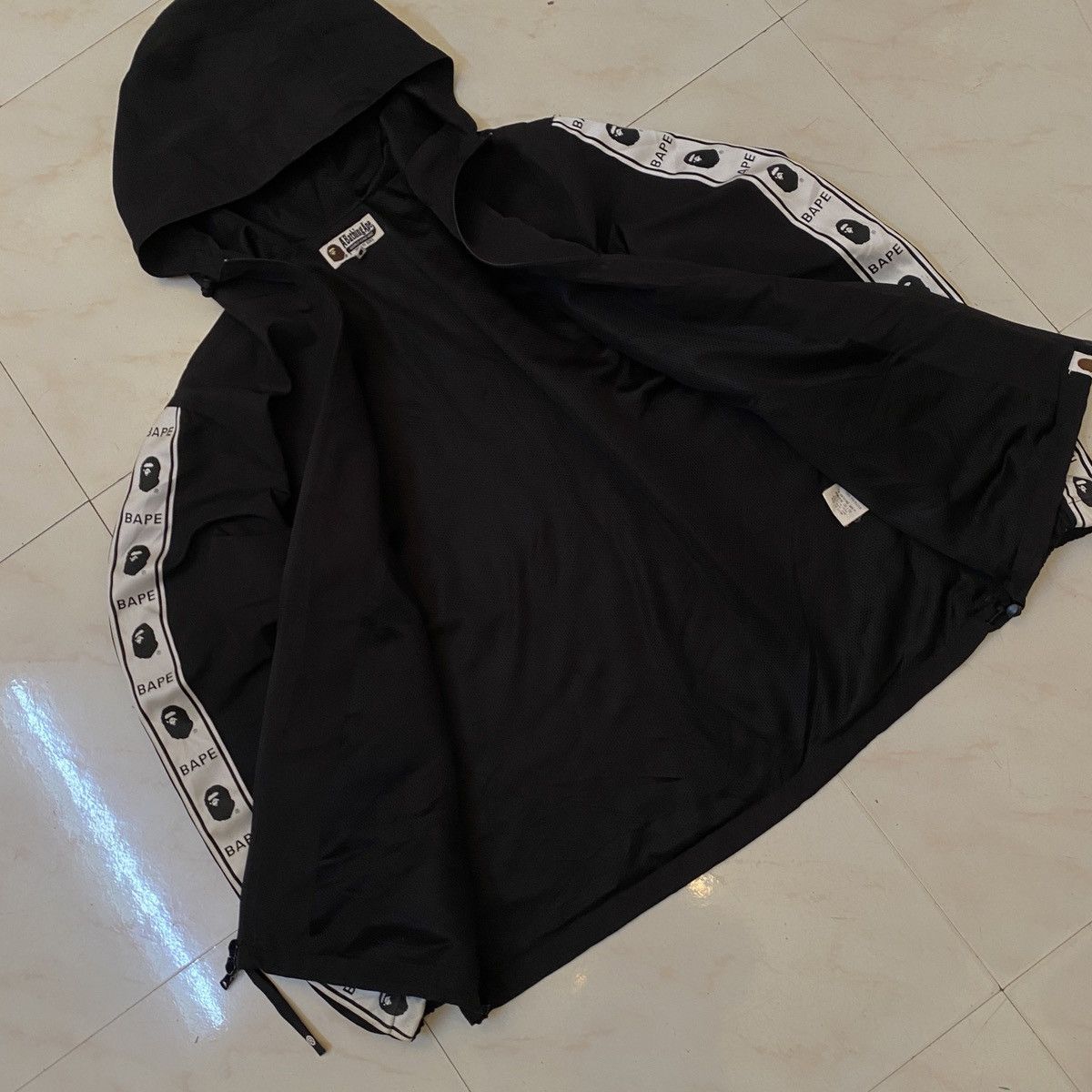Bape Bape Summer 2018 Tape Line Track Jacket (Windbreaker) Size US S / EU 44-46 / 1 - 4 Thumbnail