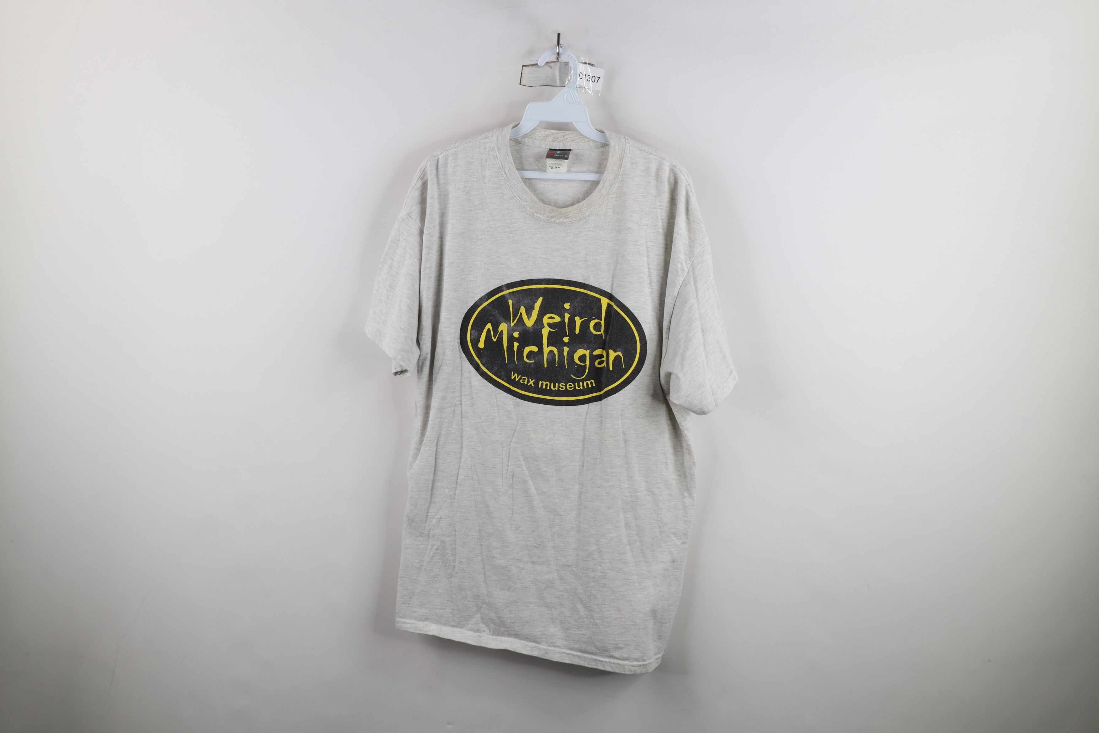 Vintage Vintage 90s Y2K Streetwear Michigan Was Museum T-Shirt Gray Size US XL / EU 56 / 4 - 1 Thumbnail