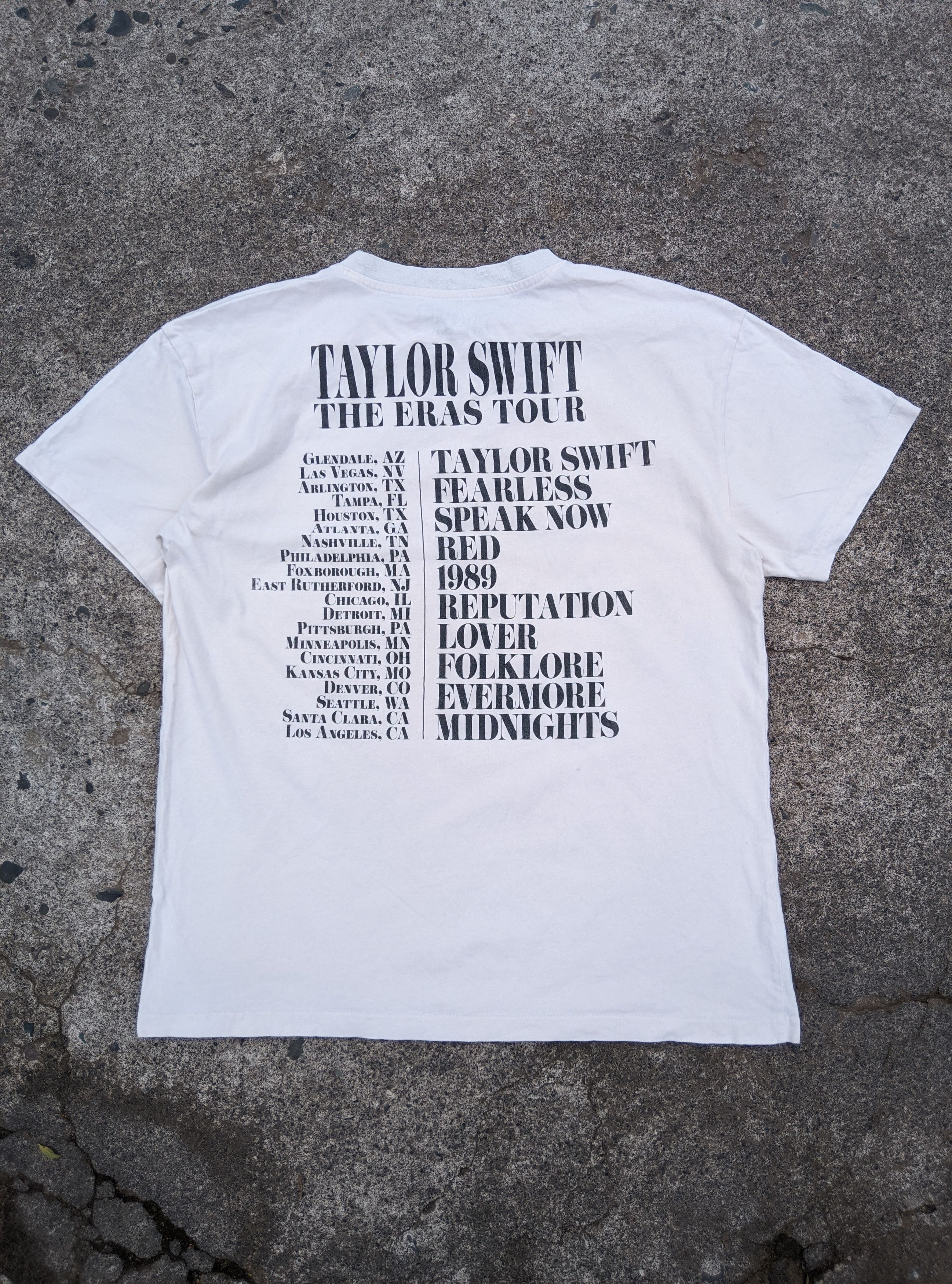 Vintage Rare Taylor Swift the eras tour tshirt Size US L / EU 52-54 / 3 - 2 Thumbnail