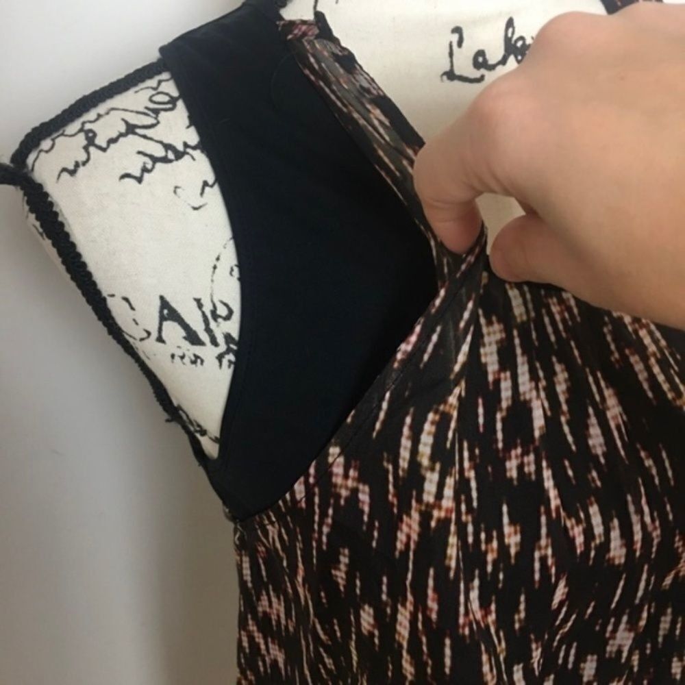 Theory Theory Silk Racerback Tank Top Women’s Size Small Black Abst Size S / US 4 / IT 40 - 5 Thumbnail