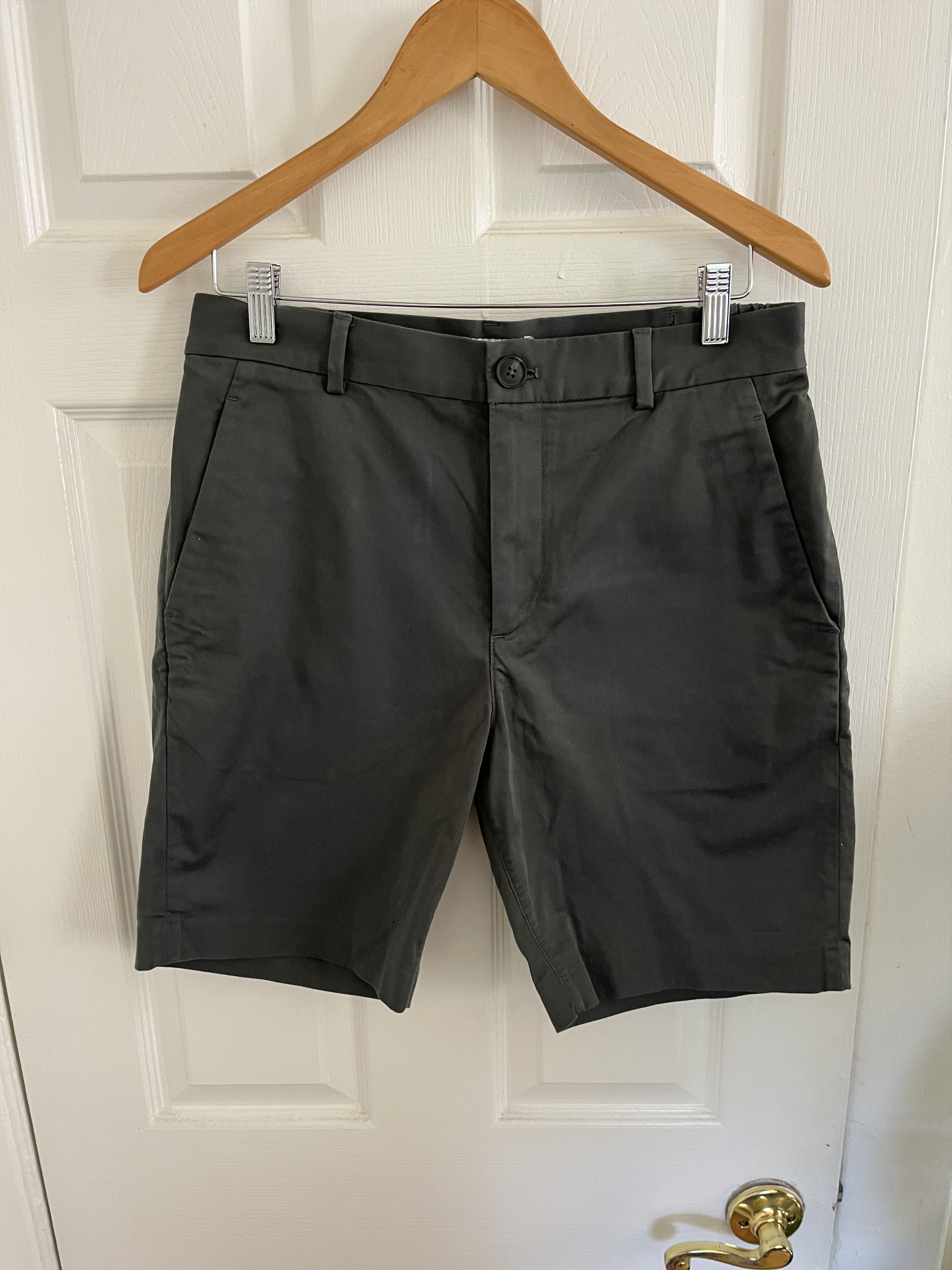 Cos cos shorts - fits like 31 Size US 33 - 1 Thumbnail