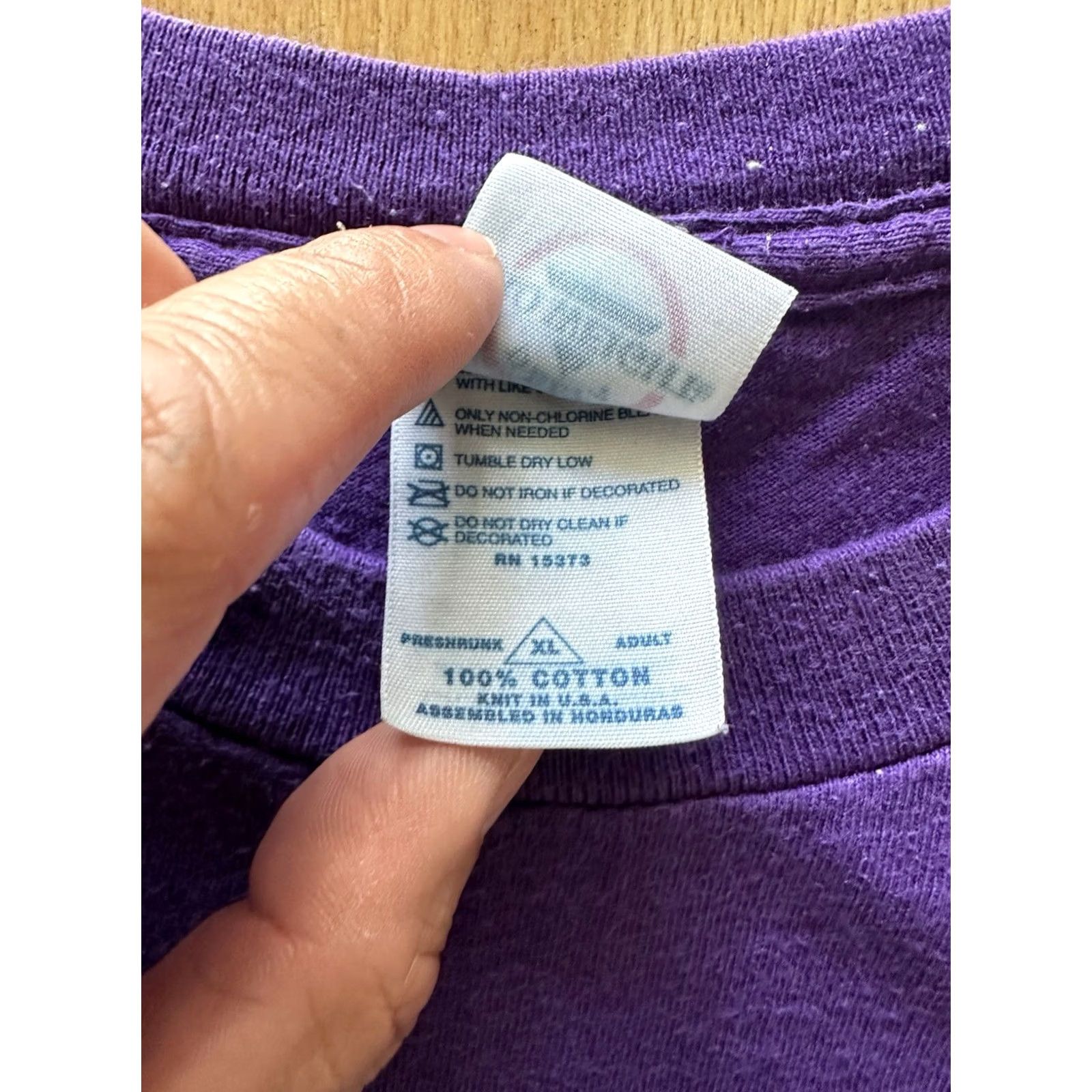 Delta VINTAGE Y2K Freaky Friday Movie Promo Tee Lindsey Lohan Walt Disney Purple XL Shirt Mens" Size US XL / EU 56 / 4 - 5 Thumbnail