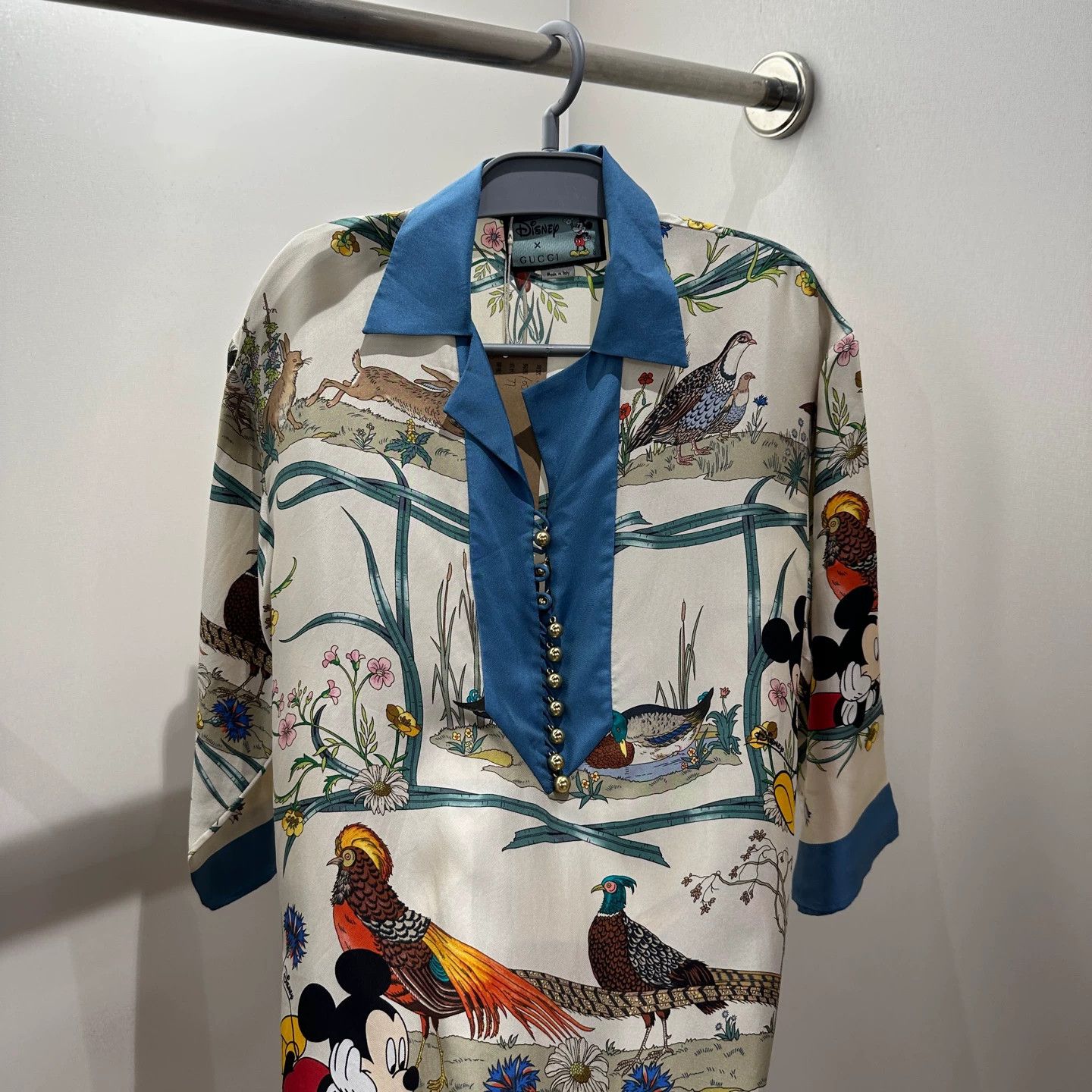 Gucci Gucci Disney x may775 cartoon silk shirt 40 Size US M / EU 48-50 / 2 - 6 Thumbnail