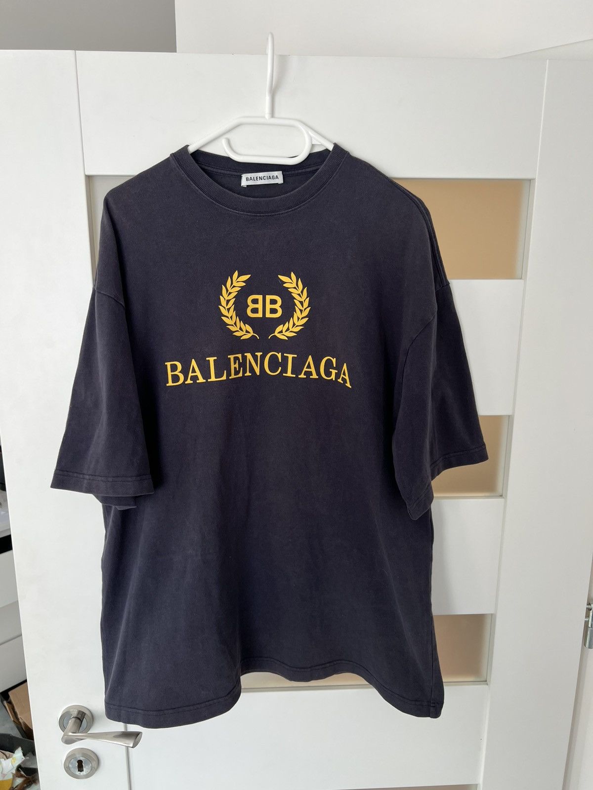 Balenciaga Navy Balenciaga Crown Logo tee Size US S / EU 44-46 / 1 - 1 Thumbnail