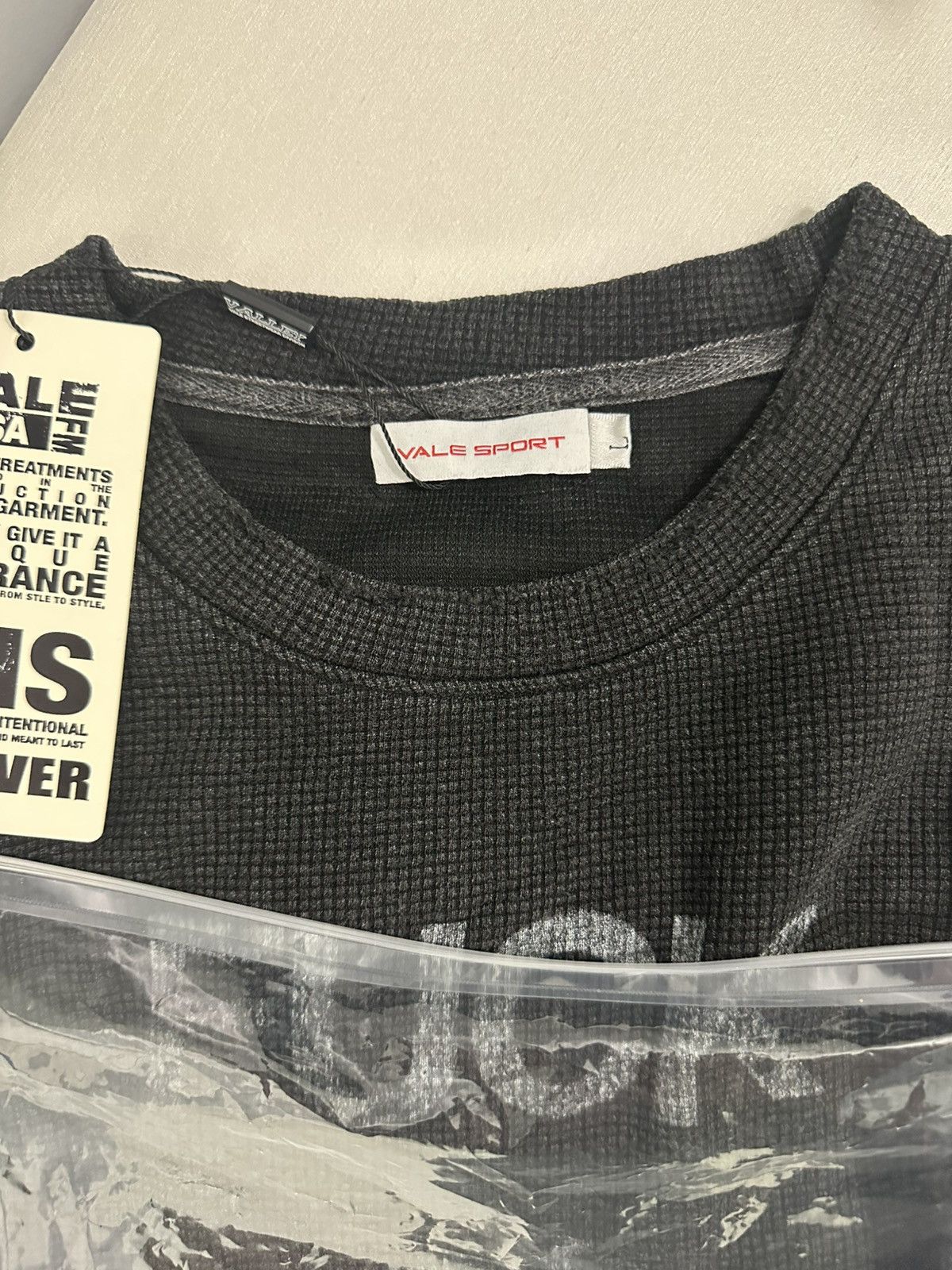 Vale Vale Fuck U Thermal (L) Size US L / EU 52-54 / 3 - 3 Thumbnail