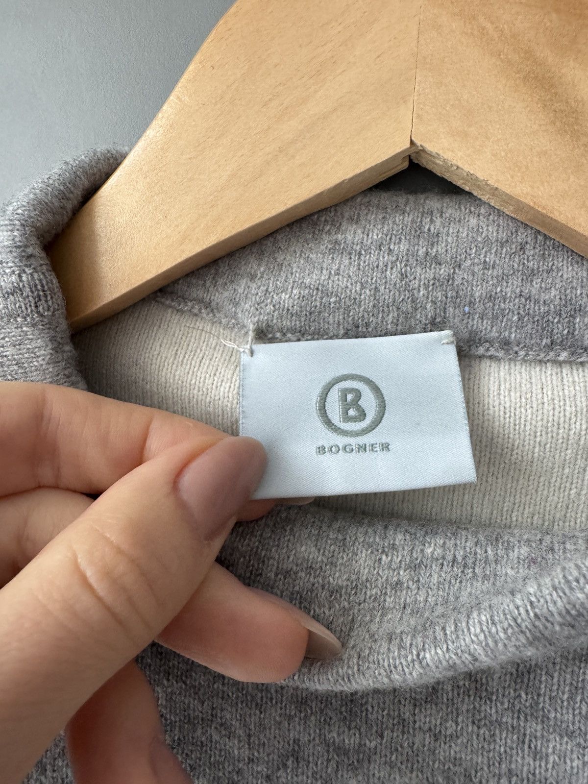 Bogner × Vintage Vintage Bogner Made in Germany Rebeca Sweater Size XS / US 0-2 / IT 36-38 - 4 Thumbnail