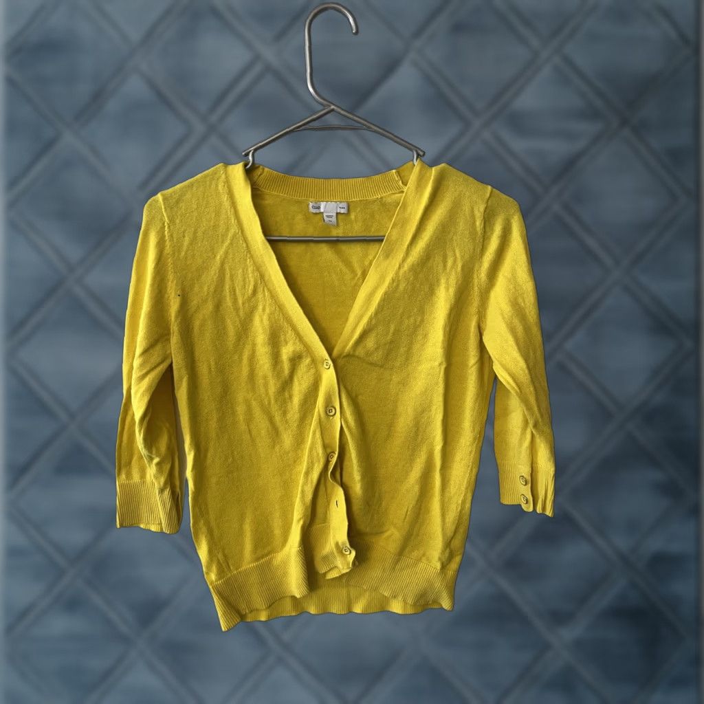 Gap GAP Cardigan Sweater Size XS Button Lightweight 3/4 Sleeve Cotton Yellow Crew Size XS / US 0-2 / IT 36-38 - 1 Thumbnail