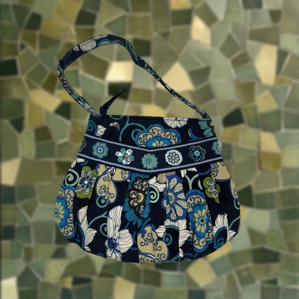 Vera Bradley Vera Bradley Purse Hannah Handbag Blue Mod Floral Quilted Zip Shoulder Bag Y2K Ladies Womens Bag Accessories Size ONE SIZE - 1 Thumbnail