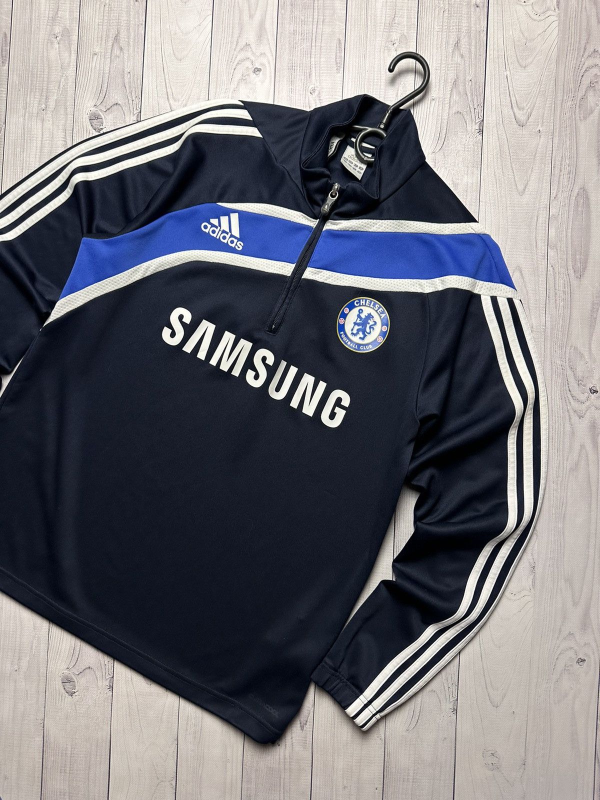 Adidas Vintage adidas Chelsea soccer sweatshirt size L Samsung Size US L / EU 52-54 / 3 - 3 Thumbnail