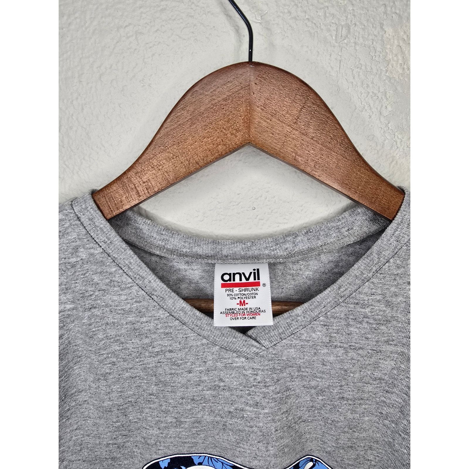 Vintage Vintage Ski Shirt Womens M Steamboat Graphic Gray Vneck Tee Size S / US 4 / IT 40 - 3 Thumbnail