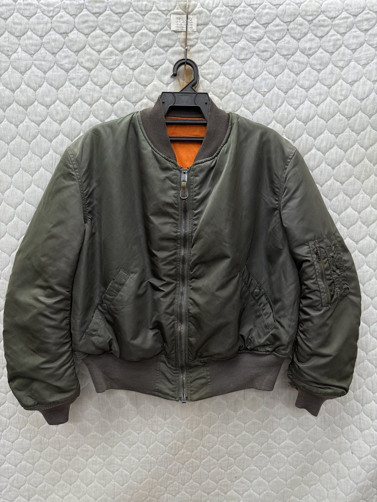 ジャケット・アウター archive flightjacket bomber jacket ma-1 🔥🔥🔥ARCHIVE VTG ALPHA INDUSTRIES MA1 BOMBER FLIGHT JACKET