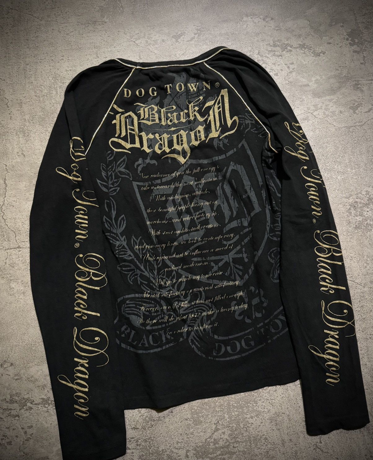 Dogtown DOGTOWN BLACK DRAGON POEM GRUNGE LONGSLEEVE Size US M / EU 48-50 / 2 - 2 Thumbnail
