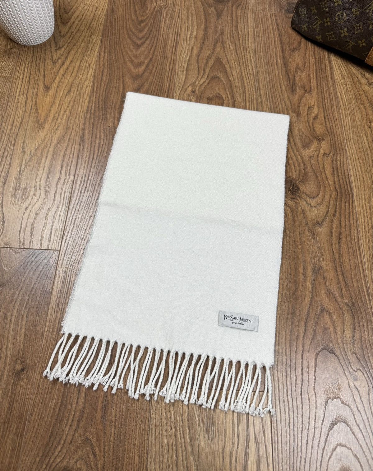 Yves Saint Laurent Vintage cashmere scarf Yves Saint Laurent 90s original item Size ONE SIZE - 1 Thumbnail